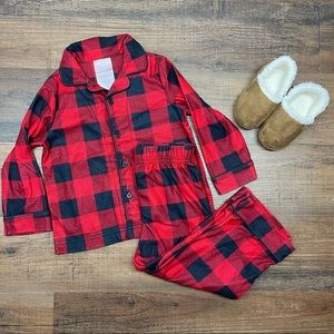 🎄2T boys holiday pajama set